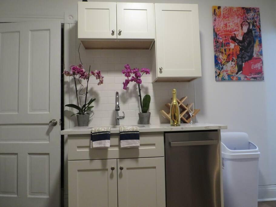 Urban Retreat Pittsburgh University Oakland ภายนอก รูปภาพ
